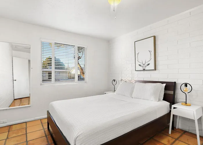 Pinchot Dos - Old Town Apartment